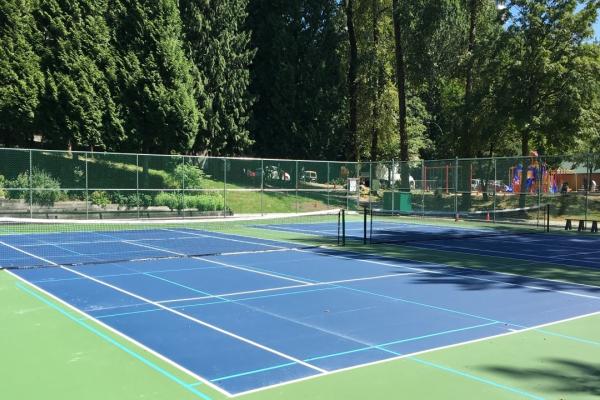 Park tennis courts near outlet me